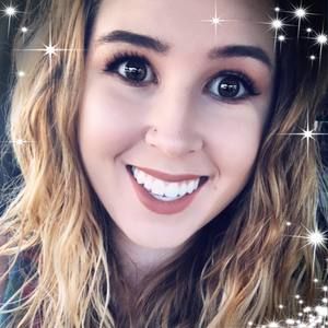 Meet your Posher, Andrea